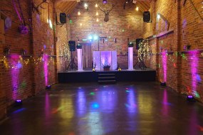 DJ Daz Wedding Accessory Hire Profile 1