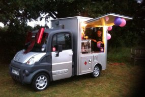 Dinkyccino  Coffee Van Hire Profile 1