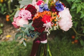 The Flower Barn Wedding Flowers Profile 1