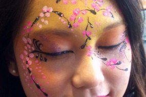 Amazing Face painting by Faces For Fun Body Art Hire Profile 1