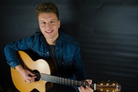 Tom Ryder Weddings Acoustic Band Hire Profile 1