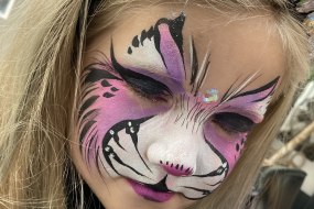 Zoe's Faces Face Painter Hire Profile 1