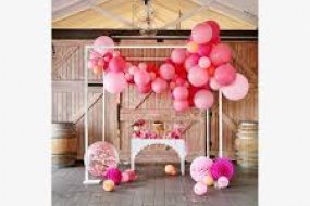 Pep & Bear Balloon Decoration Hire Profile 1