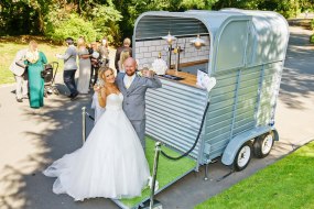 The Thirsty Mare Mobile Gin Bar Hire Profile 1