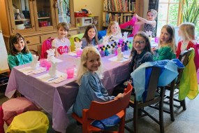 Rooblidoo Children’s Entertainment  Arts and Crafts Parties Profile 1