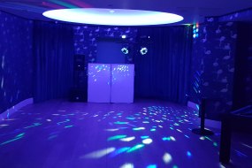 Top Hat Entertainment Mobile Disco Hire Profile 1