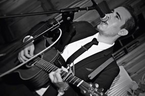 Ed Harvey Music Musician Hire Profile 1