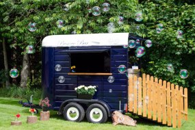 The HorseShoe Bar Mobile Bar Hire Profile 1