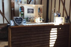 The Bespoke Bar Company Mobile Gin Bar Hire Profile 1