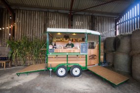 The Shepherds Crook Pop Up Bar Horsebox Bar Hire  Profile 1