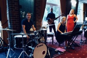 Pink Champagne duo, trio or quartet Acoustic Band Hire Profile 1