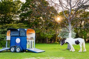 The Trough Horse Box Bar  Mobile Gin Bar Hire Profile 1