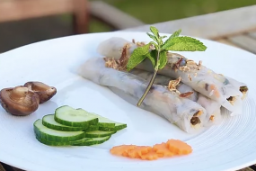 Vietnamese Steamed rice rolls