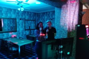 Spin 2u DJ Karaoke and Disco Hire DJs Profile 1