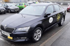 Ciarascars Alloa Private Hire  Chauffeur Hire Profile 1