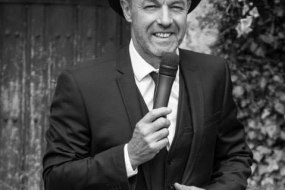 Dave Dean Hire Jazz Singer Profile 1