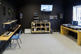 Creative DJ School Team Building Hire Profile 1