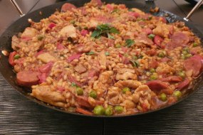 Paella Al Fresco LTD Film, TV and Location Catering Profile 1