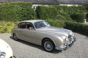 Classic Wedding Car and Limousine Hire Ltd Transport Hire Profile 1