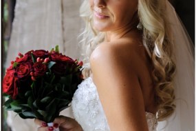 Bridal Makeup Photo by Ross Holkam 