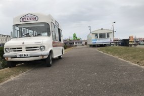 Lamarti's Ices Vintage Food Vans Profile 1