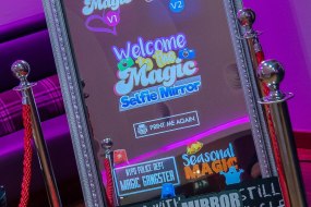 Express Yourselfie Magic Mirror Hire Profile 1