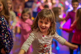 Ultimate Children's Parties UK Children's Party Entertainers Profile 1