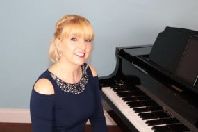 Christa Hugo Pianist  Musician Hire Profile 1