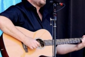 Joe Hannan - ‘Alone & Acoustic’ Wedding Band Hire Profile 1