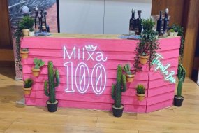 Miixa 100 Mobile Bar Hire Profile 1