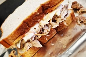 Puller pork & coleslaw