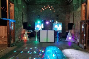 D.R. Entertainment Mobile Video Disco  DJs Profile 1