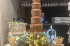 Chocs and Dips Fun Food Hire Profile 1