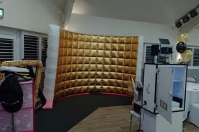 Curved Inflatable Photobooth