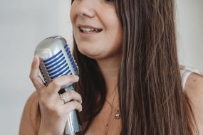 Vanessa Sergeant Vocals Party Entertainers Profile 1