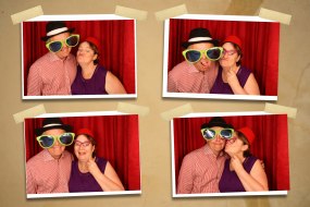 Kent Photo Booth Red Curtain