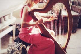 Harpist & Singer - Emma Martin  Musician Hire Profile 1