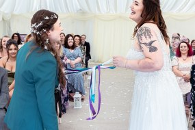 Ceremonies by Leni Robson Wedding Celebrant Hire  Profile 1