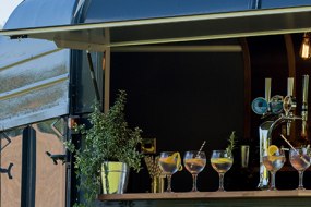 Saddlers Luxury Mobile Bar Mobile Bar Hire Profile 1