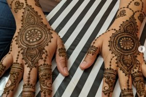 Hennaology Temporary Tattooists Profile 1