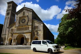 Elgrand Day Out  Wedding Car Hire Profile 1