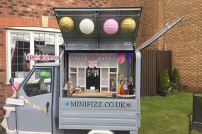 Mini Fizz Mobile Wine Bar hire Profile 1