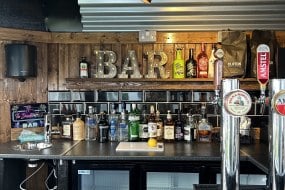 The Drunken Trailer Horsebox Bar Hire  Profile 1