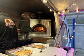 La Pizzeria Napoli Street Food Catering Profile 1