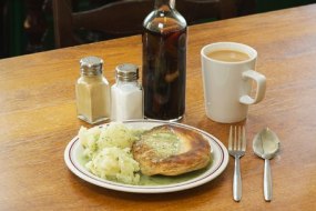 Laneys Pie & Mash Pie and Mash Caterers Profile 1