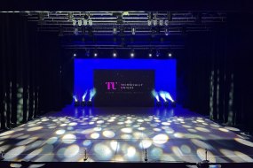 Technically Unique Screen and Projector Hire Profile 1