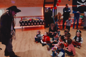 Corkeys Magic Show Ltd. Children's Magicians Profile 1