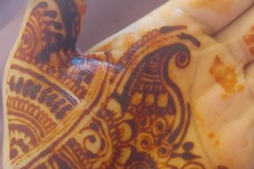 Kubra Designs  Henna Artist Hire Profile 1