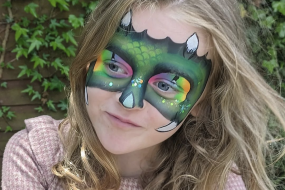 Seaside Sparkle Face Painter Hire Profile 1