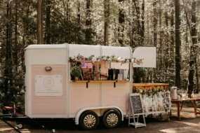 Tipsy Trips Mobile Bar Hire Profile 1